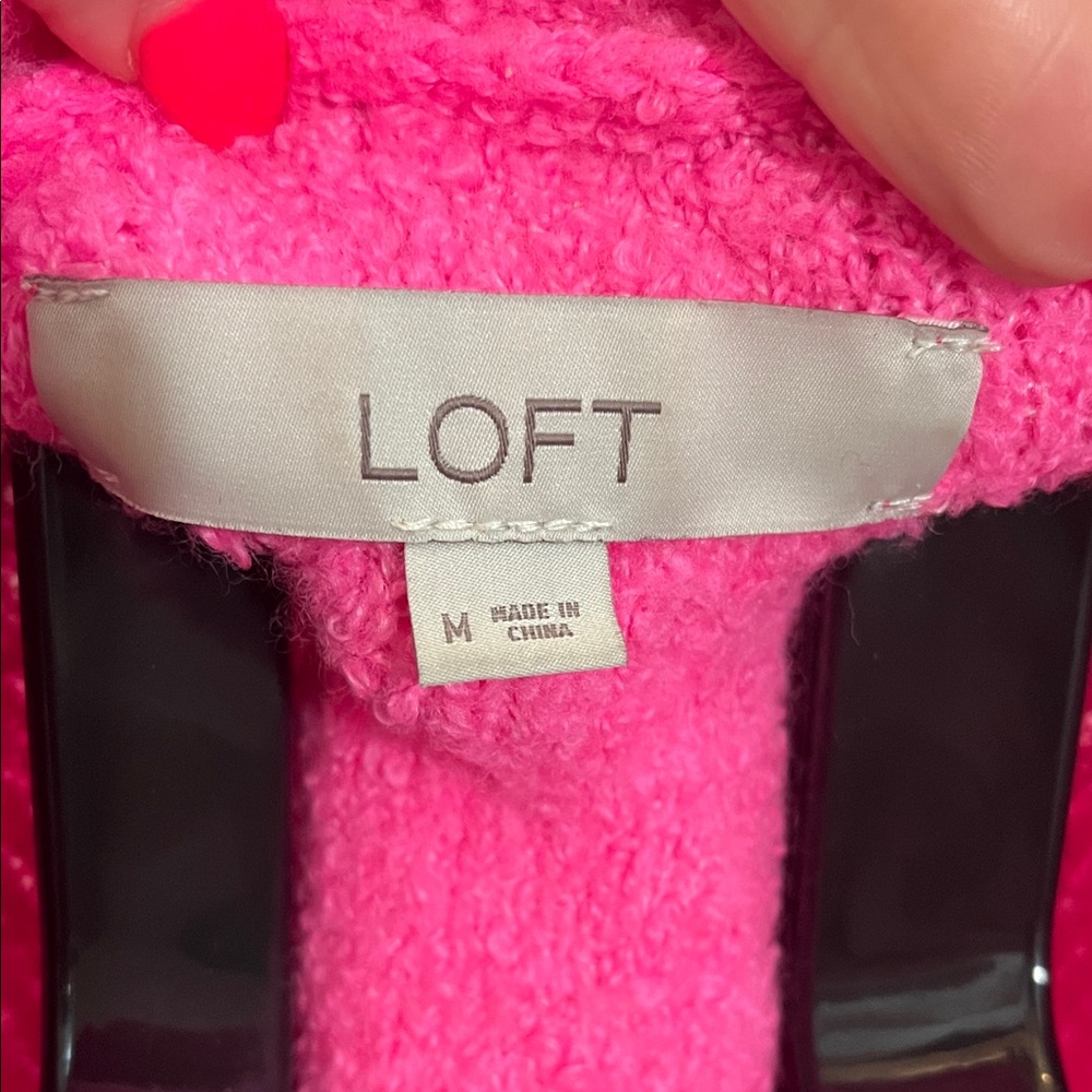 LOFT Hot Pink Bouclé Crewneck Sweater - Size Medium - Picture 2 of 4